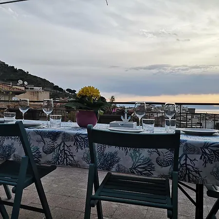 Apartment La Terrazza Sul Mare